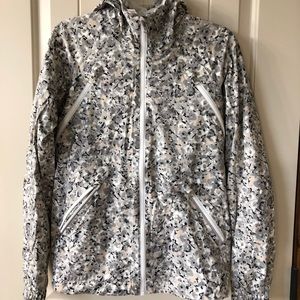NWOT Lululemon jacket